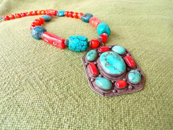 Collier 2 Magnolia par R by L - Vue 2