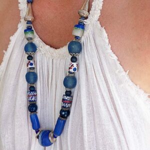 Collier 4 Hortensia par R by L - Vue 1
